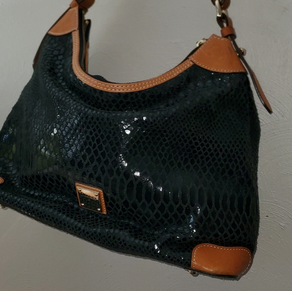 Dooney & Bourke Black Snakeskin Leather Handbag Euc - Picture 1 of 14